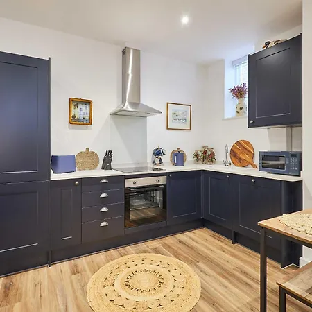 アパート Host & - The Coach House *