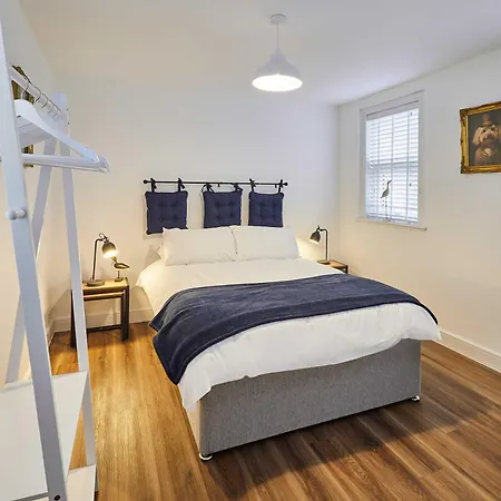 Host & - The Coach House شقة *