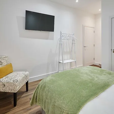 Appartement Host & - The Coach House *